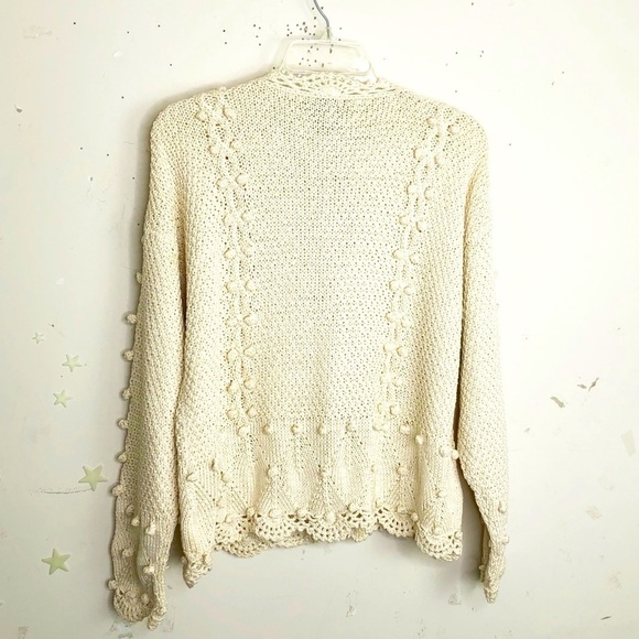 CLAIRE Kennedy cream Hand knit bobble cardigan - Picture 3 of 13